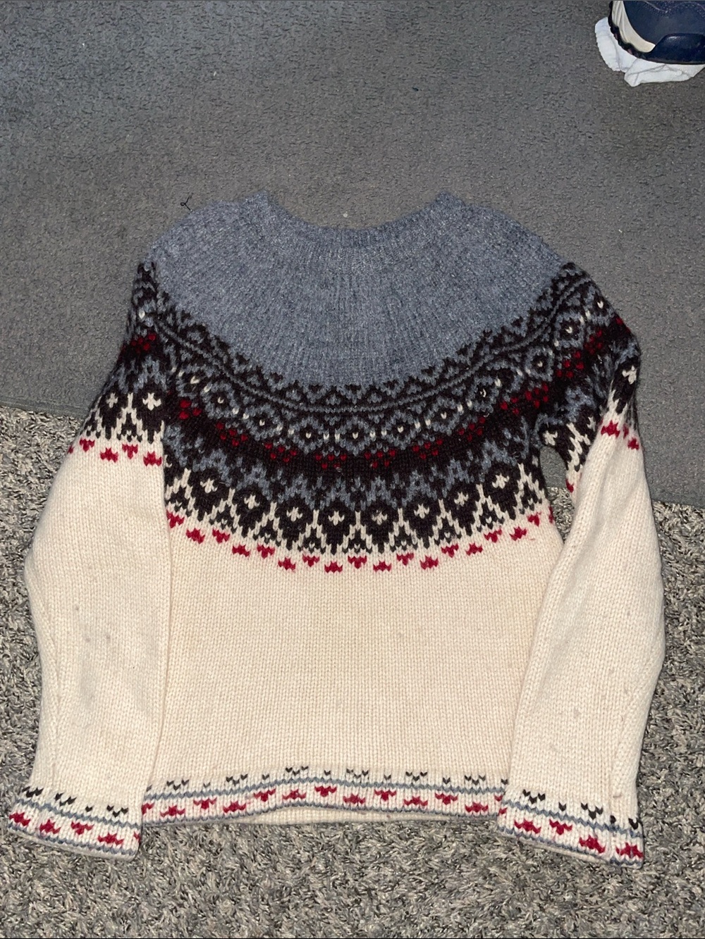 Skyr Gray Wool Blend Sweater with Black Label